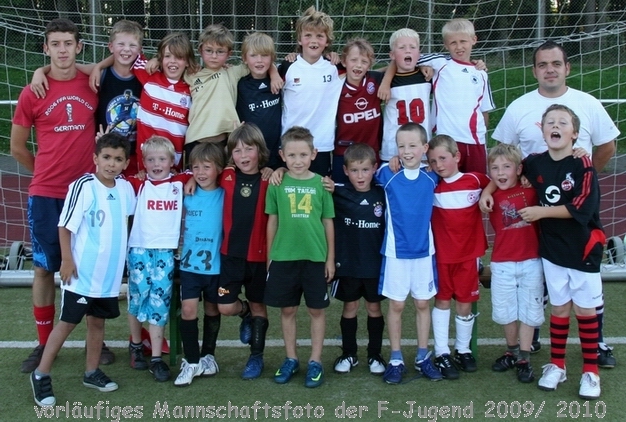 ein vorläufiges Mannschaftsfoto

