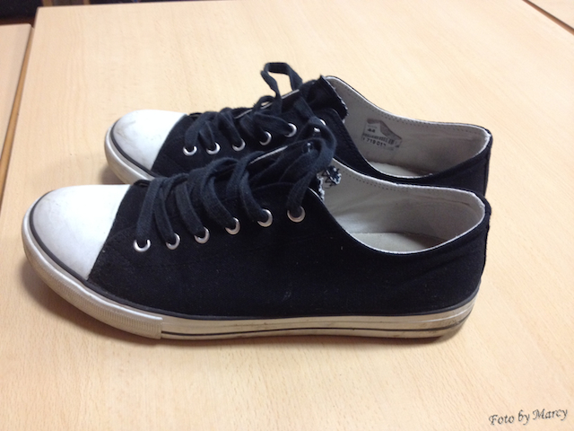 Die Schuhe gehören vermutlich dem Dieb
