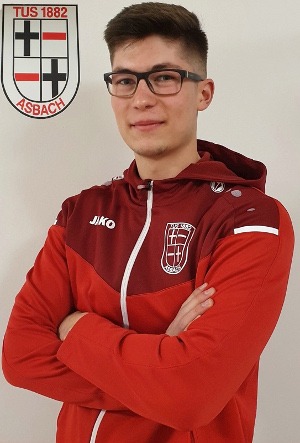Luca Buchholz
