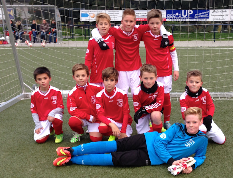 Das TuS Asbach E1 Team von der 3. Pokalrunde 13.10.2015
